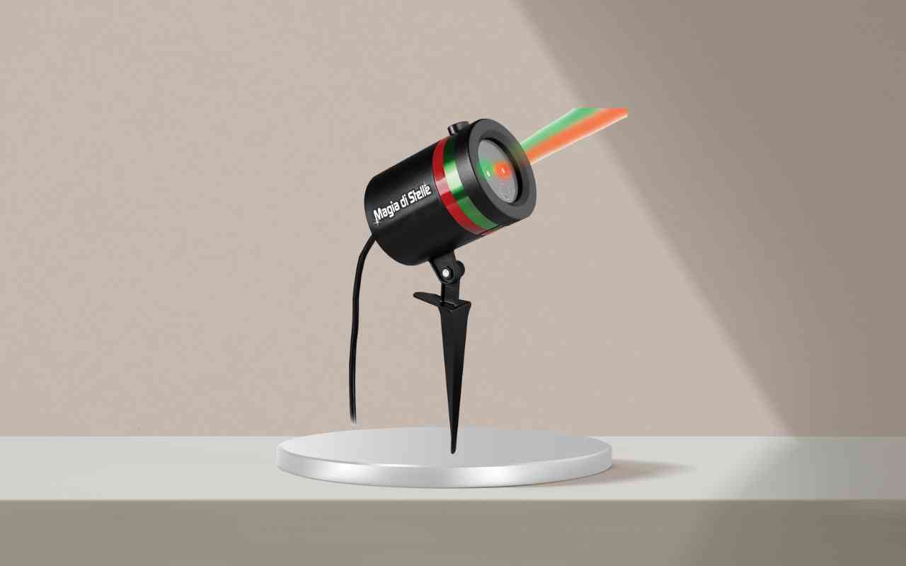 Scopri come trasformare ogni ambiente con Magia di Stelle, il faretto laser decorativo